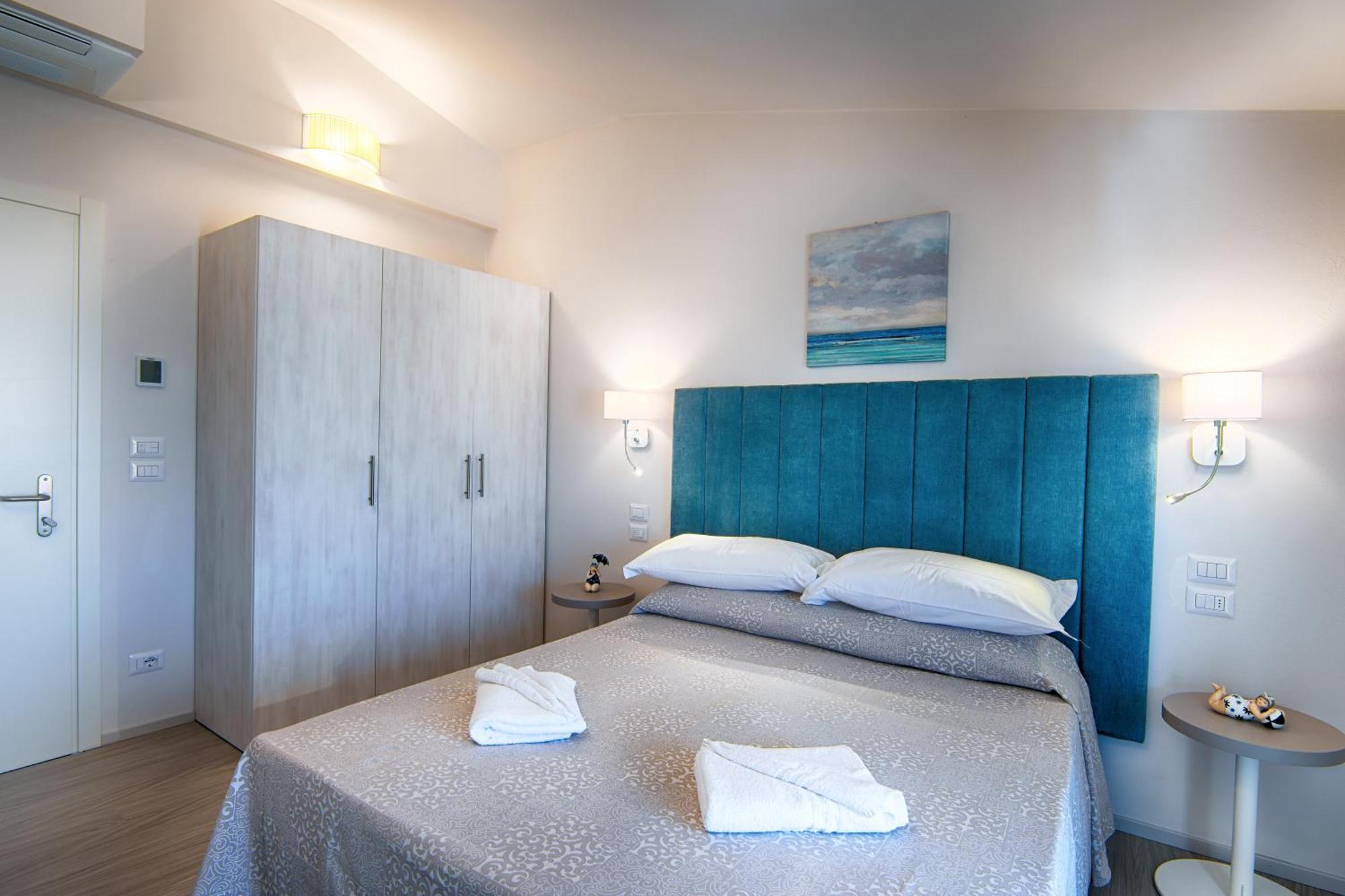 Villa Zavatta "B&B - Rooms & Apartments" Bellaria-Igea Marina Exterior photo