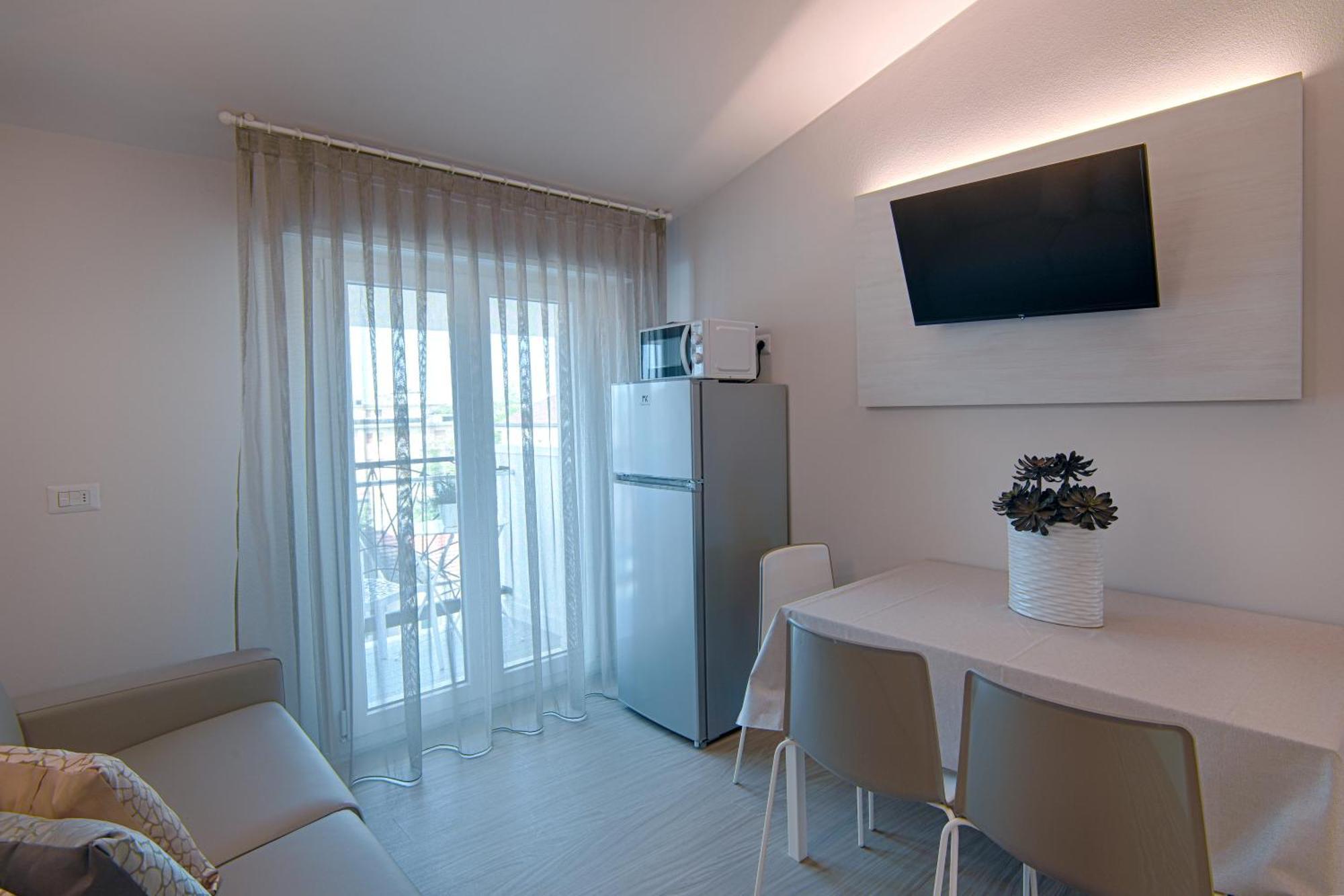 Villa Zavatta "B&B - Rooms & Apartments" Bellaria-Igea Marina Exterior photo